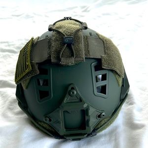 Hard Head Veteran Tactical Helmet ATE BUMP. OD Green. BRAND NEW! Never used.